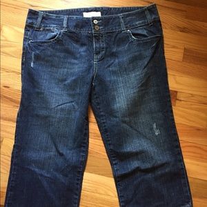 Woman’s capris. Maurice’s